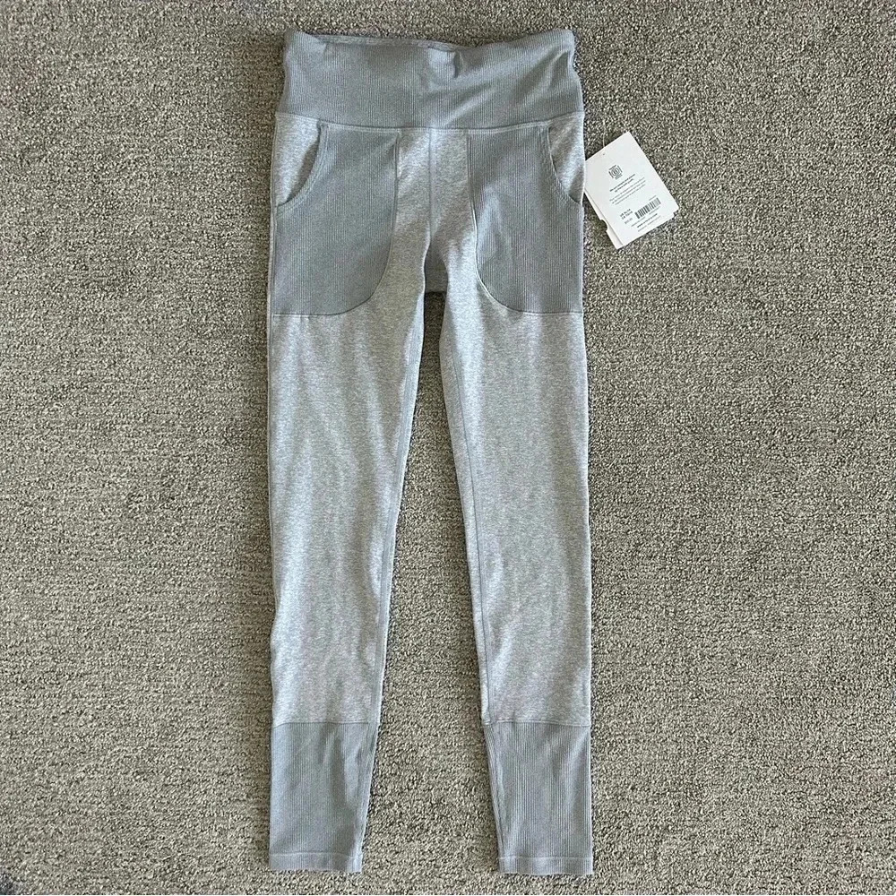 ATHLETA GIRL HIGH‎ RISE SOFTLUXE TIGHT Gray Size XL/14
